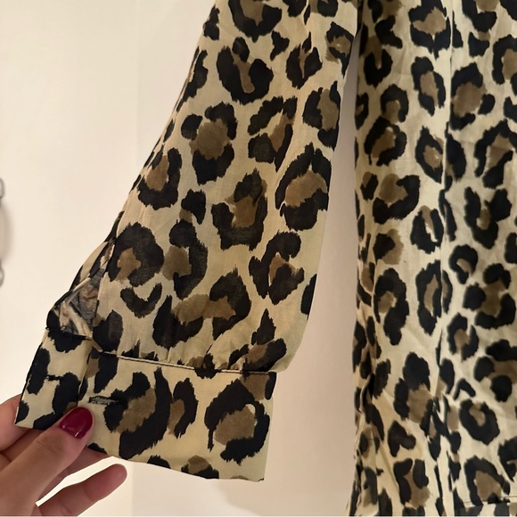 NWT Zara leopard print button down top - Picture 6 of 9